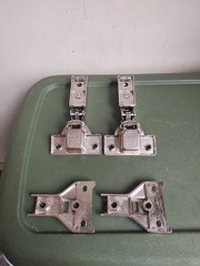 2 Pairs GRASS Cabinet Hinges 1006-30 Self Closing w/Base Plate 054 Austria Made.
