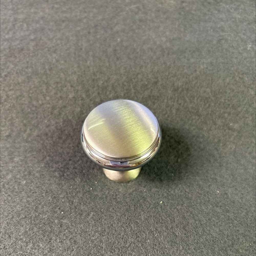 (5 Pack) 1-3/8 inch Solid Brass Knob Brushed Satin Nickel With Chrome Rings
