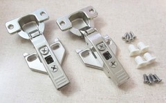 2 New BLUM CABINET HINGES 70T555-01.01 w/Quick Mount Clips 175L660-01.22 (01B22)