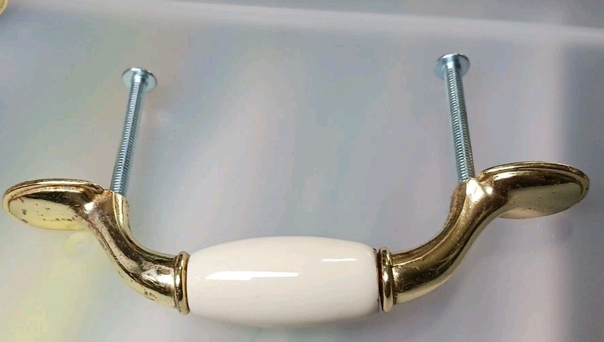 Amerock Allison Vintage Polished Brass White Ceramic 3″ CC Cabinet Pull 245APB