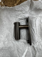 (Qty. 2) Armac Martin 106mm Mix Large Hook Diamond Knurl With Vertical Plate DAB