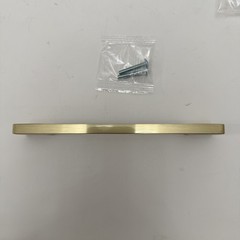 Richelieu Satin Brass Cabinet Drawer Pull Handles 128mm (5 1/32″) Lot of 10 New