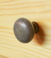 Belwith PA1218-BOA Blonde Antique Rustic Mushroom Knob 1 1/4″ Diameter