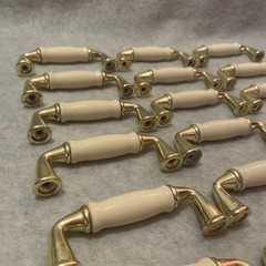24 used 3 inch avante flare foot hardware white cream ceramic center brass