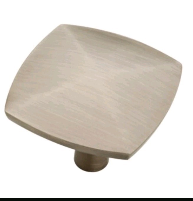 Sets Of 2 – Brainerd 1-3/16″ Devereux Square Knob Satin Nickel P35624W-SN-CP