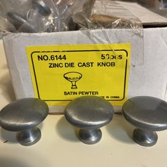 21 Satin Pewter Solid Zinc Die Cast Cabinet Knobs 1 3/16” Round New