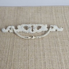 Vtg Distressed French Provincial Drawer Pulls White Shabby Chic 5 1/4″ C to C