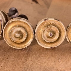Vtg Set of 6 Painted Bronze Knob Pulls in 2 Sizes, 1.25″ and 1″ dia