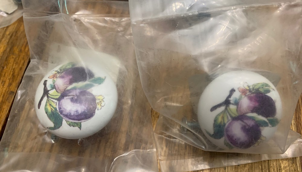 PLUM Liberty Hardware P95715C-PLM-C cabinet pull handle knob ceramic Lot Of 2