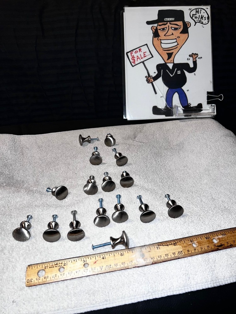 Lot of 16 METAL KITCHEN, DRESSER,FURNITURE, KNOBS & SCREWS NICKEL FINISH SEE👀😁