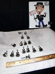 Lot of 16 METAL KITCHEN, DRESSER,FURNITURE, KNOBS & SCREWS NICKEL FINISH SEE👀😁