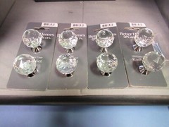 Better Homes & Gardens 1 3/16″ Faceted Clear & Chrome Cabinet/Drawer Knob 4 Pack