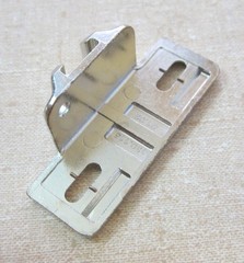 New BLUM 1-1/2″ OL Plate, Edge-Mount for COMPACT 33 110º Hinge, 130.115-01.02