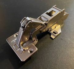 BLUM Self-Closing Cabinet Hinge 70.665-01.02 w/ 175L663-01.22 Base Plate • NEW •