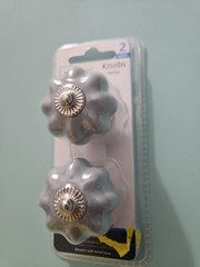 Pack Of 2, Mainstays P32974L-GR 1 1/2″ Gray & Satin Nickel Melon Cabinet Knob