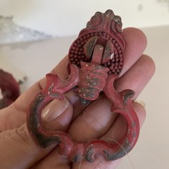 Set Of 8 Red Chippy Shabby Drawer Pulls Cabinet Knobs Boho Ornate Refinishing