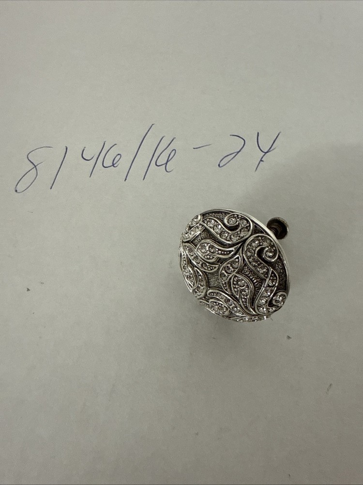 Edgar Berebi Swarovski Crystal Trescott Knob Silver 1 3/8” Diameter #8146