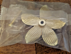 Drawer Pull Lot of 2 Gold Flower Shape Decorative Handle 2.5″ Zinc Alloy