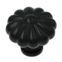 Ultra Designer’s Edge Dark Oil-Rubbed Bronze Round Flower 1 3/8″ Knob 59892