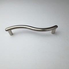 Laurey 25159 96mm 3.75 Centers Delano “S” Pull – Brushed Satin Nickel Lot of 13