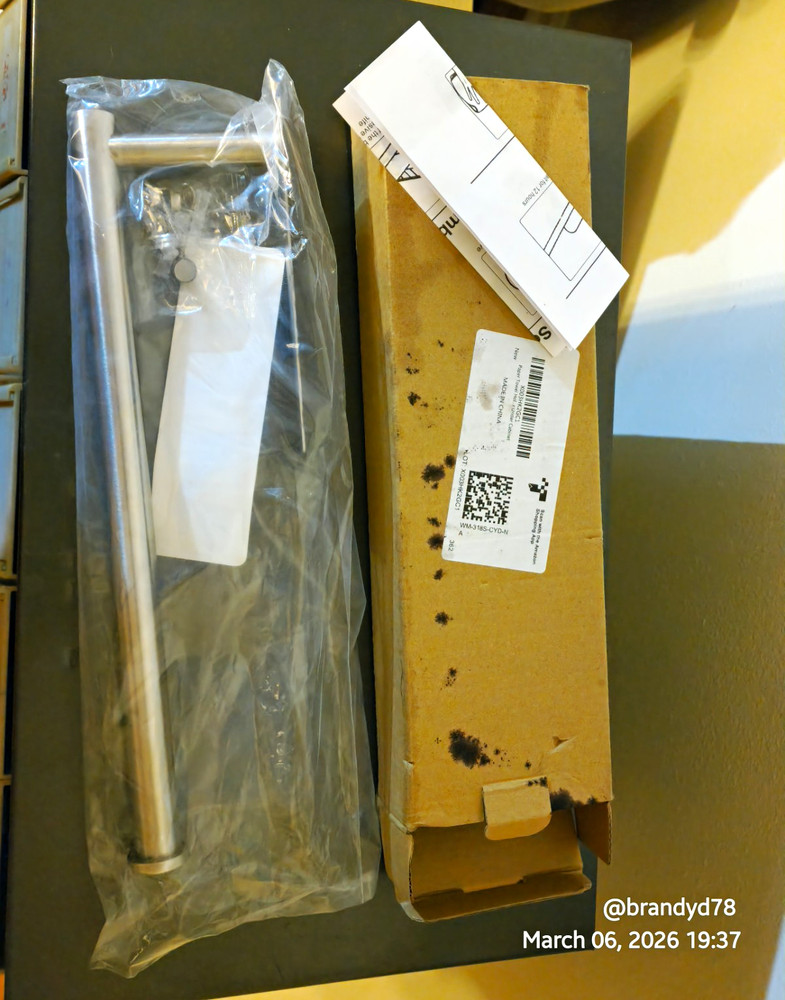 Amazon Zinc Paper Towel Holder, Silver, WM-318S-CYD-N