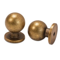 Paquete 10 tiradores y pomos latón antiguo armarios y cajones estilo vintage.