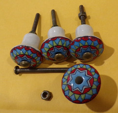 Ceramic Knobs and Pulls w/ Nuts & Screws