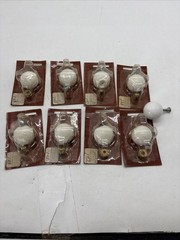 9 White Porcelain 1 1/4” Cabinet Knobs Drawer Pulls Handles – Amerock T-727 NOS