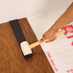 Barra de Traccion Pro de 16.25 Pulgadas para Pisos de Vinilo Laminado y Madera