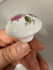 Lot of 17 – VTG Vintage White Porcelain Pink Rose Drawer Cabinet Knobs Handles