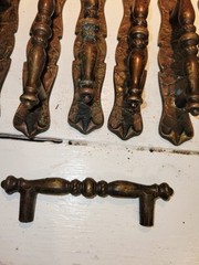 34 SETS VTG 1971 Amerock Carriage House Cabinet Drawer Pulls & Back Plates 176A
