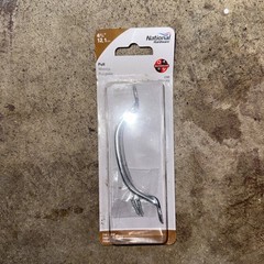 NATIONAL HARDWARE N117-713 4-3/4″ ZP PULL HANDLE