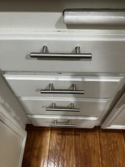 Brushed Nickel Cabinet Door Handles, Drawer Pulls, Excellent Condition.