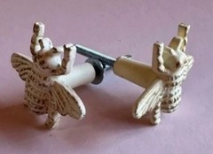 Set Of 2 Vintage Style White Wash Bumble Bee Knobs For Dressers Drawers Screw In