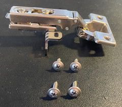 NEW Grass 1006-30 Clip On hinge, Full Overlay w/ #048 Replica Base Plate