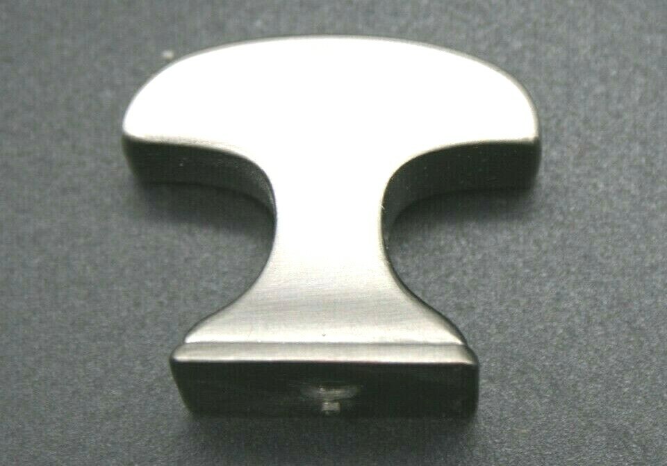Lot of 10 Liberty Hardware P34931-C Classic Edge 1-3/8 Inch Bar Cabinet