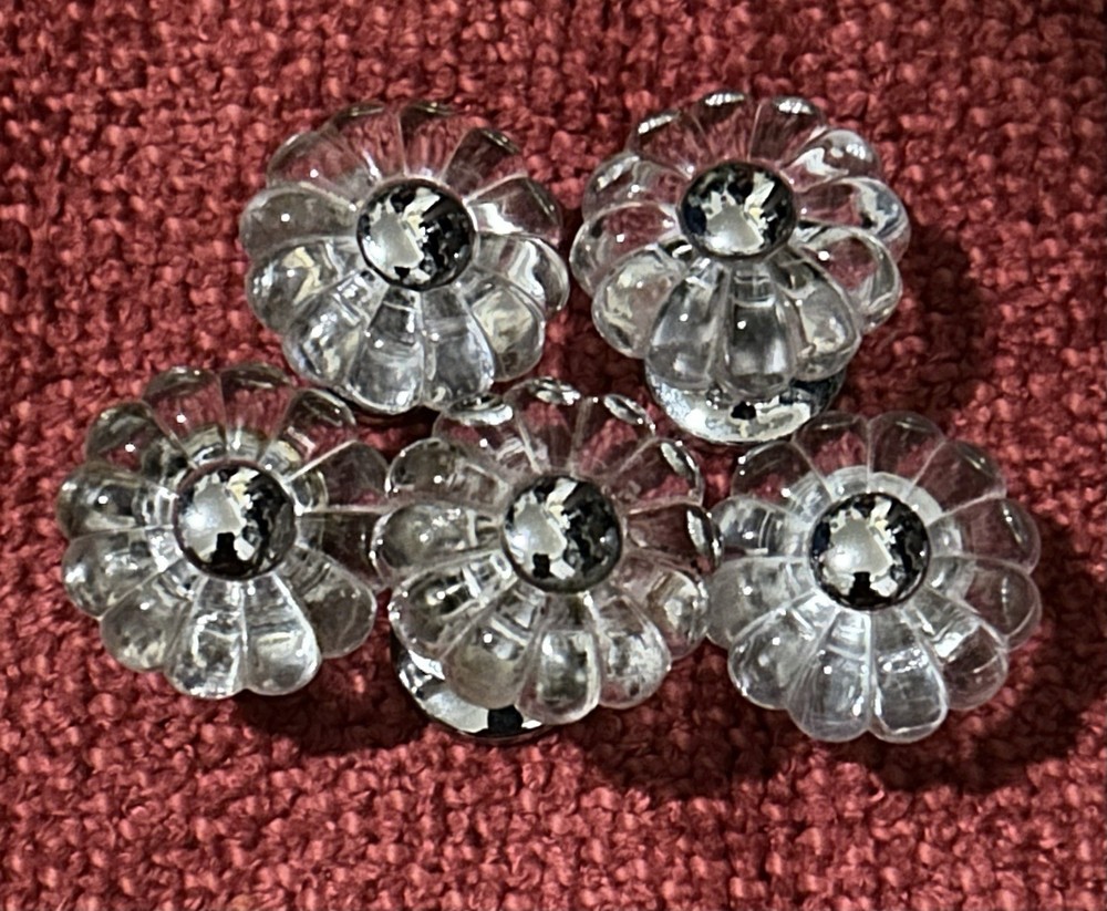 Glass And Silver Drawer’s Knobs Set Of Five