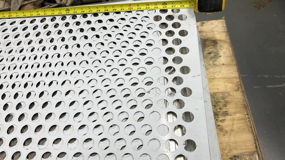 Stainless steel perforated sheet, 22GA(0.03″)1″ Diameter Holes 39.3″x16″