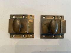 YALE Cupboard/ Cabinet Door Latches- Solid Brass w/ Keepers