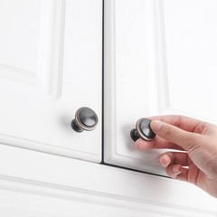 Sophisticated 1-1/4 Inch Round Knobs – 10 Pack Oil Rubbed Bronze Cabinet Pulls