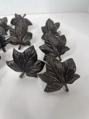 17 Atlas Homewares 2203-I 1-3/4-Inch Leaf Knob pull Iron Ivy Bronze rustic