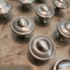 Cabinet Knobs Lot 18 Brushed Silver Round 1.25″ Kitchen Drawer Pulls