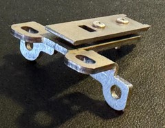 6x SOLID STEEL Grass Hinge #048 Base Plates + 1x 1006-30 Sprig Loaded Hinge