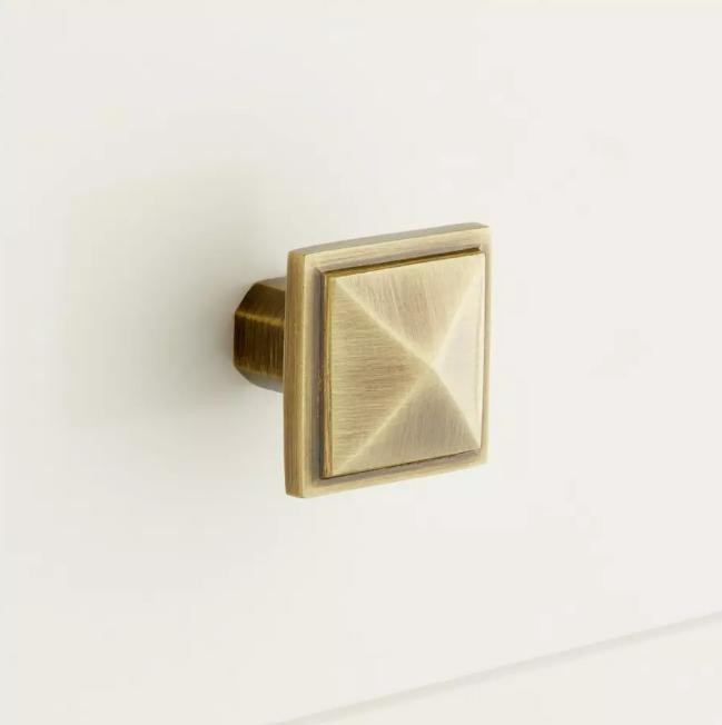 Signature Hardware MNG303KNOB-AB 1″ Bresnick Knob-Antique Brass