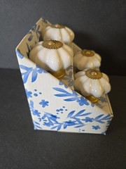 4 Instant Furniture Update Ceramic Drawer Pulls Knobs White Gold Pumkin Shaped