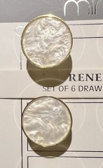 MINT-RENEW-SET OF 6 GLASS DRAWER KNOBS 2019 AMERICAN HOME GOODS NEW