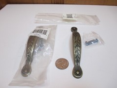 2 Brass Drawer Handle 5 1/2″ Cabinet Pull 3″ Hole Distance 14-6104 NEW