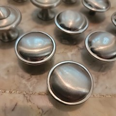 Cabinet Knobs Lot 18 Brushed Silver Round 1.25″ Kitchen Drawer Pulls