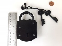 4″ Large Heavy Duty Iron Lock and Keys ~ Old Vintage Antique Style Police Jailer