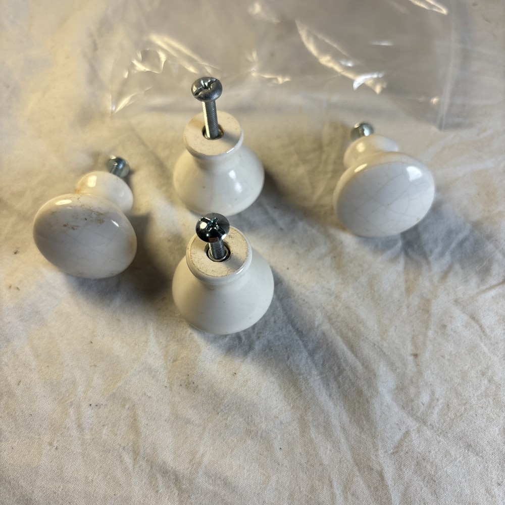 5 VINTAGE CERAMIC WHITE DRAWER KNOBS 1.5 X 1 INCH WITH SCREWS